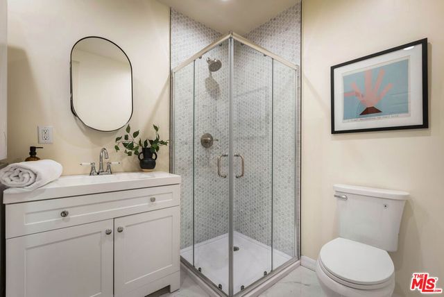 1012 Marion Drive, Glendale, CA 91205
