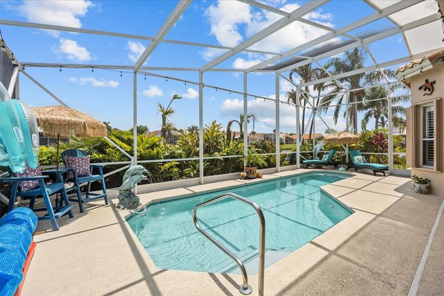 482 NW Blue Lake Drive, Port St. Lucie, FL 34986