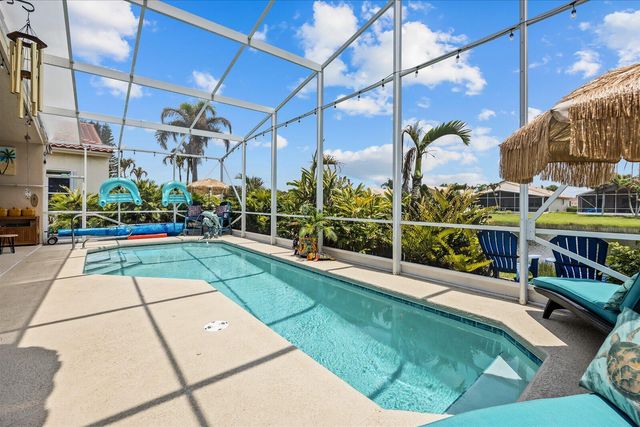 482 NW Blue Lake Drive, Port St. Lucie, FL 34986