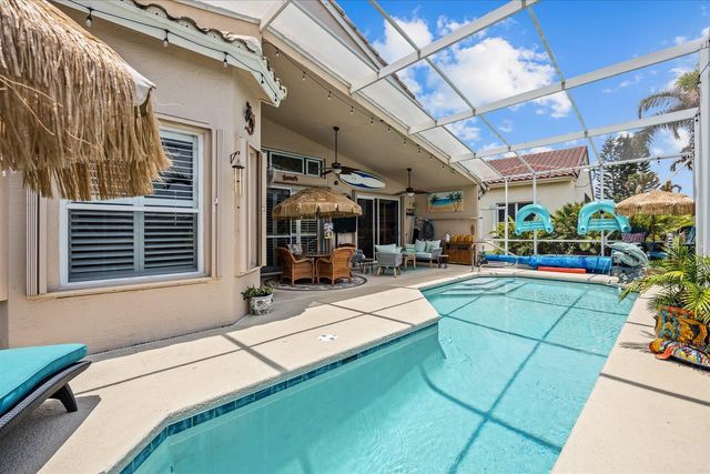 482 NW Blue Lake Drive, Port St. Lucie, FL 34986