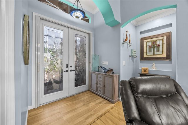 482 NW Blue Lake Drive, Port St. Lucie, FL 34986