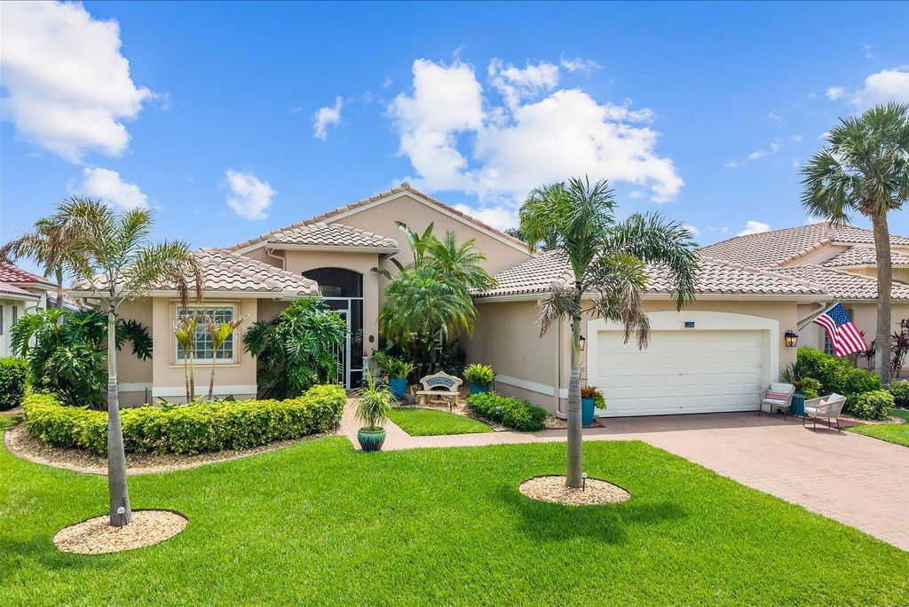 482 NW Blue Lake Drive, Port St. Lucie, FL 34986