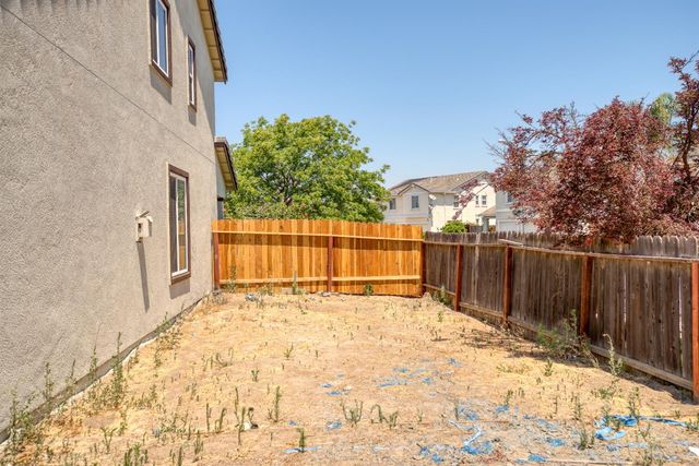 1992 Valenzuela Ct, Manteca, CA 95336