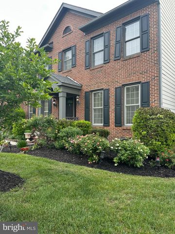 11869 CHANCEFORD DR, Woodbridge, VA 22192