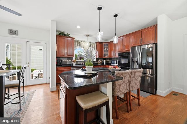 11869 CHANCEFORD DR, Woodbridge, VA 22192