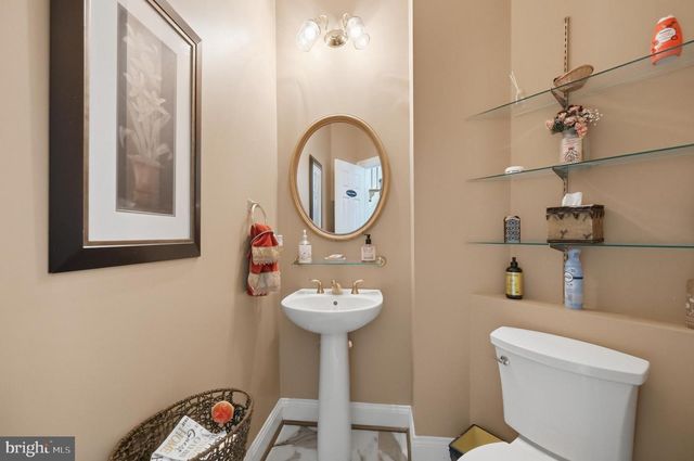 11869 CHANCEFORD DR, Woodbridge, VA 22192