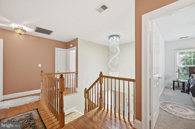 11869 CHANCEFORD DR, Woodbridge, VA 22192