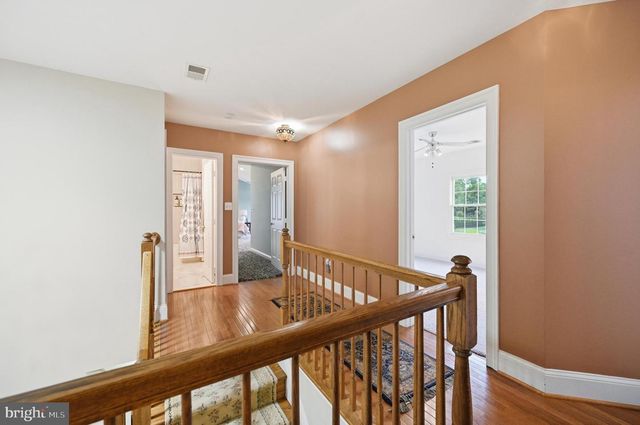 11869 CHANCEFORD DR, Woodbridge, VA 22192