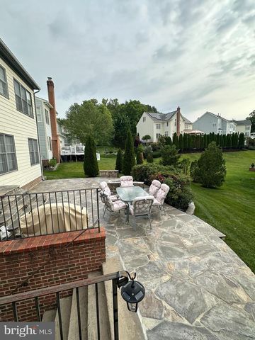 11869 CHANCEFORD DR, Woodbridge, VA 22192