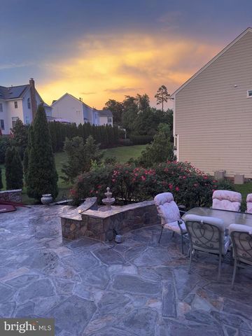11869 CHANCEFORD DR, Woodbridge, VA 22192