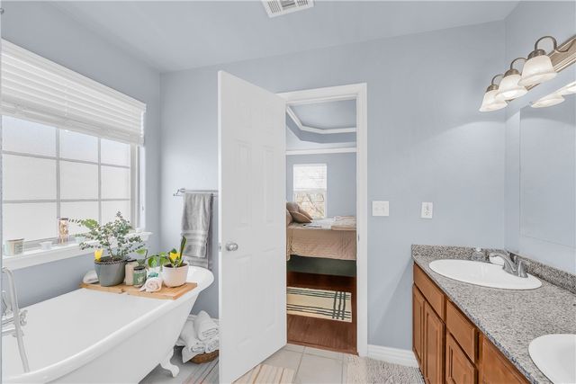 5001 Bay Court, Rogers, AR 72758