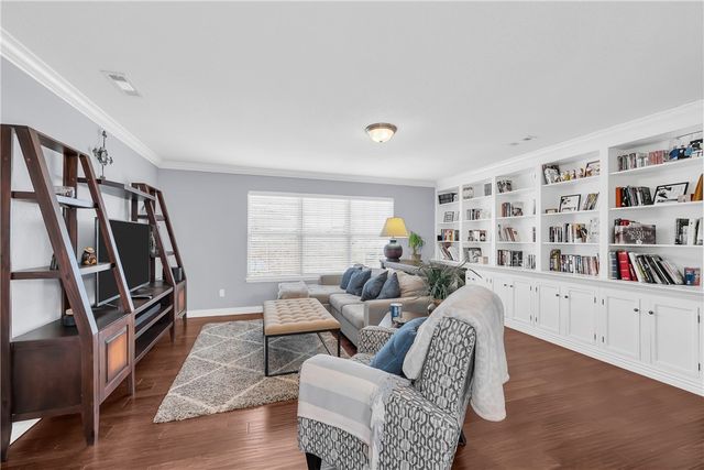 5001 Bay Court, Rogers, AR 72758