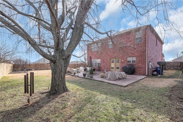 5001 Bay Court, Rogers, AR 72758