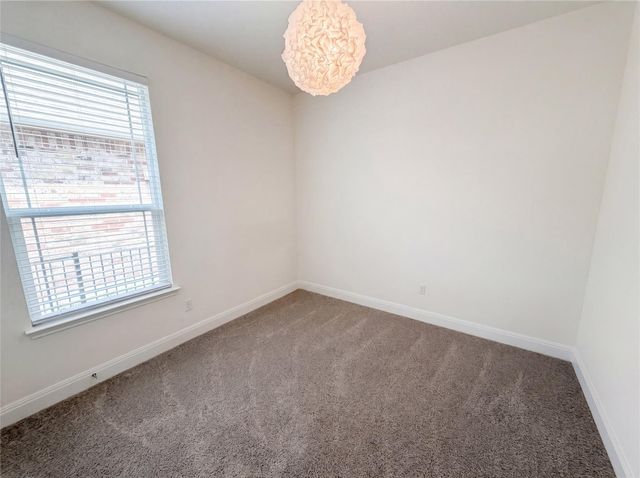 401 Fort William ST 33, Hutto, TX 78634