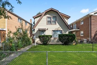6040 W 79TH Street, Burbank, IL 60459