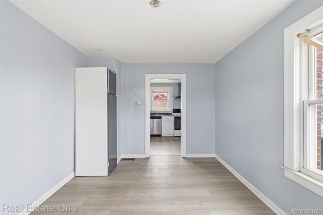 7236 Winthrop Street, Detroit, MI 48228