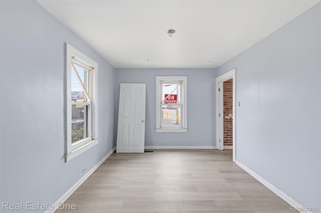 7236 Winthrop Street, Detroit, MI 48228
