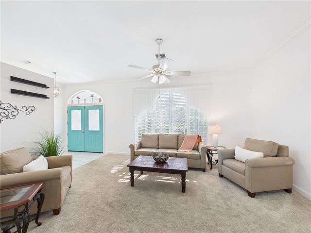 913 Starflower Avenue, Sebastian, FL 32958