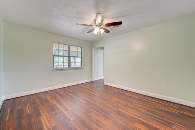 31511 Charter Lane, Waller, TX 77484