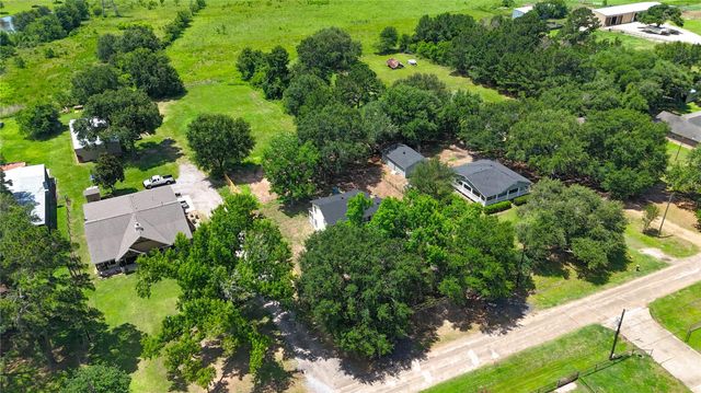 31511 Charter Lane, Waller, TX 77484