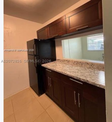 2915 Plunkett St 12A, Hollywood, FL 33020