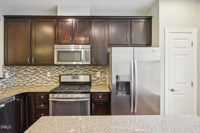 10510 Sablewood Drive 113, Raleigh, NC 27617