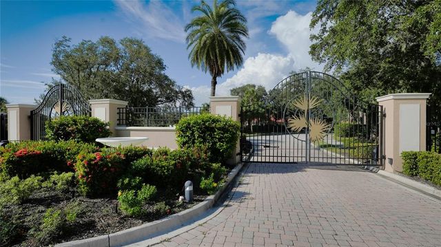 3738 EAGLE HAMMOCK DRIVE, Sarasota, FL 34240