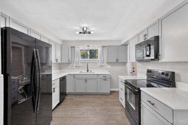 7969 Sycamore Street, Hamilton Twp, OH 45039