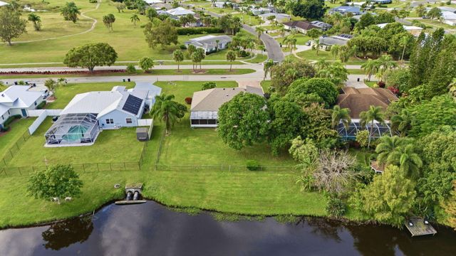 1465 SE Westmoreland Boulevard, Port St Lucie, FL 34952