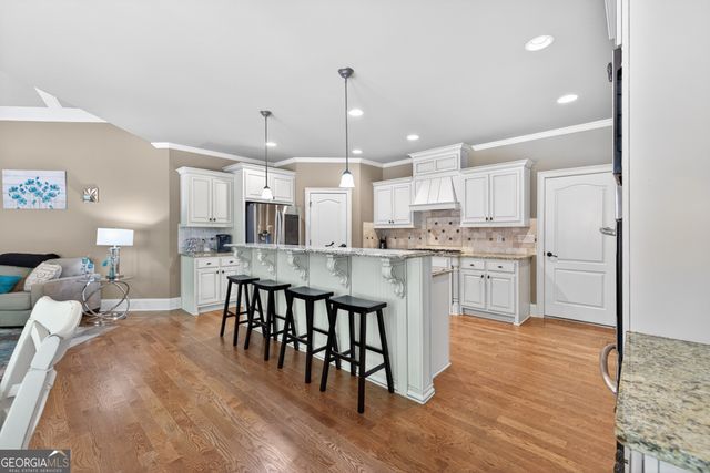 4259 Sierra Creek Drive, Hoschton, GA 30548