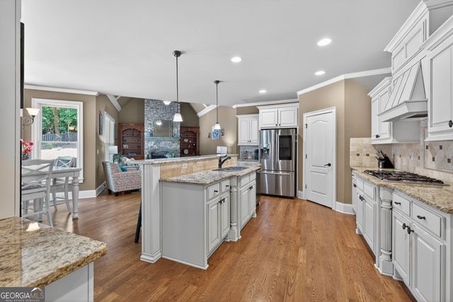 4259 Sierra Creek Drive, Hoschton, GA 30548