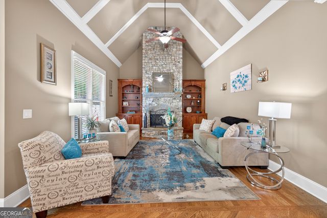 4259 Sierra Creek Drive, Hoschton, GA 30548