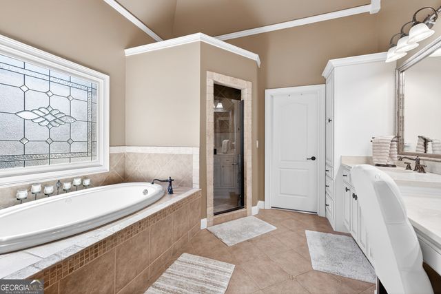 4259 Sierra Creek Drive, Hoschton, GA 30548
