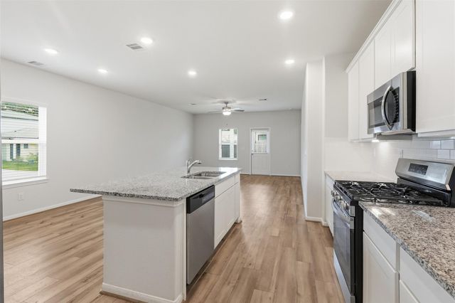 8380 Bristlecone, Magnolia, TX 77354