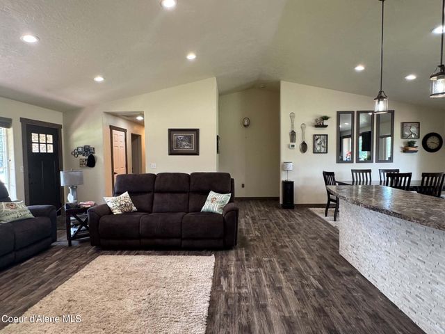 6637 E Little Joe RD, Coeur D'alene, ID 83814