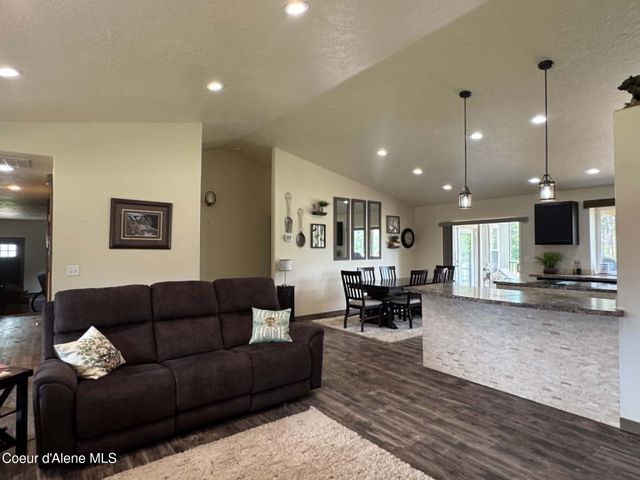 6637 E Little Joe RD, Coeur D'alene, ID 83814