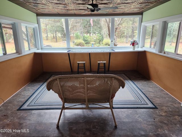 107 S Lakeshore Drive, Whispering Pines, NC 28327