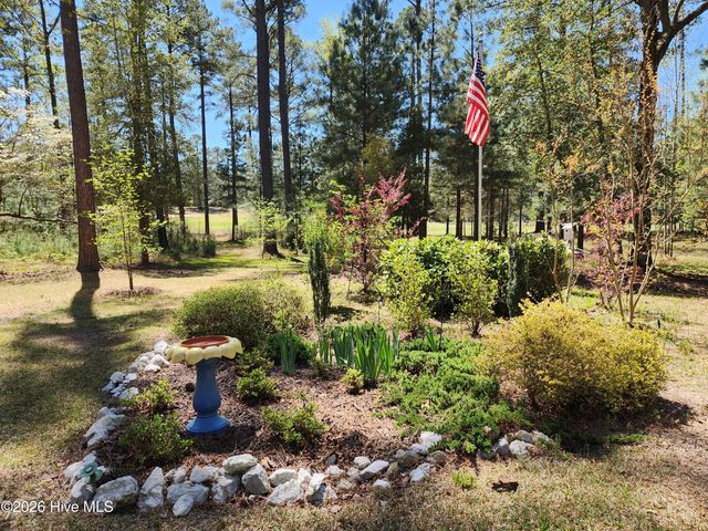 107 S Lakeshore Drive, Whispering Pines, NC 28327