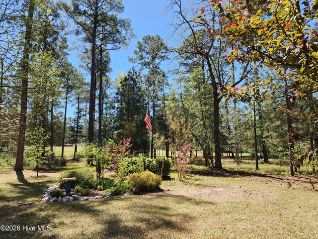 107 S Lakeshore Drive, Whispering Pines, NC 28327