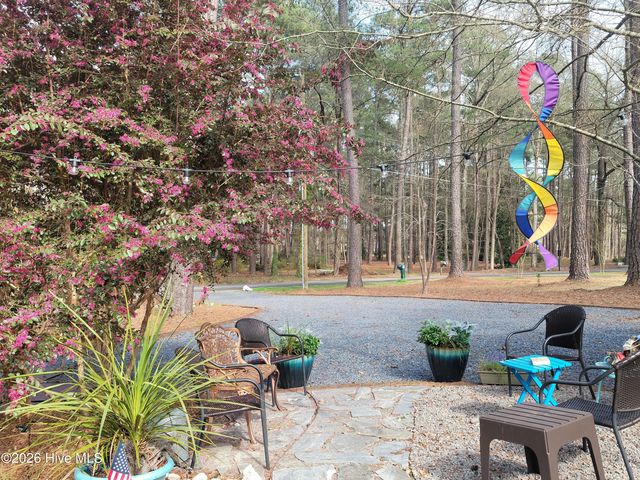 107 S Lakeshore Drive, Whispering Pines, NC 28327