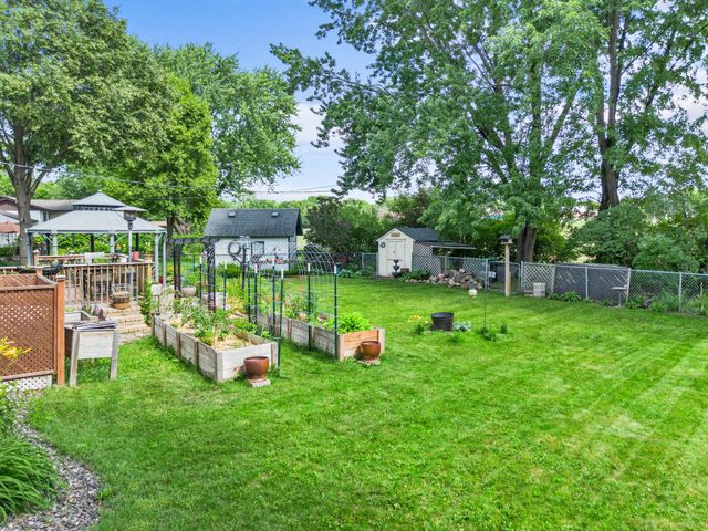 2988 108th Lane NW, Coon Rapids, MN 55433