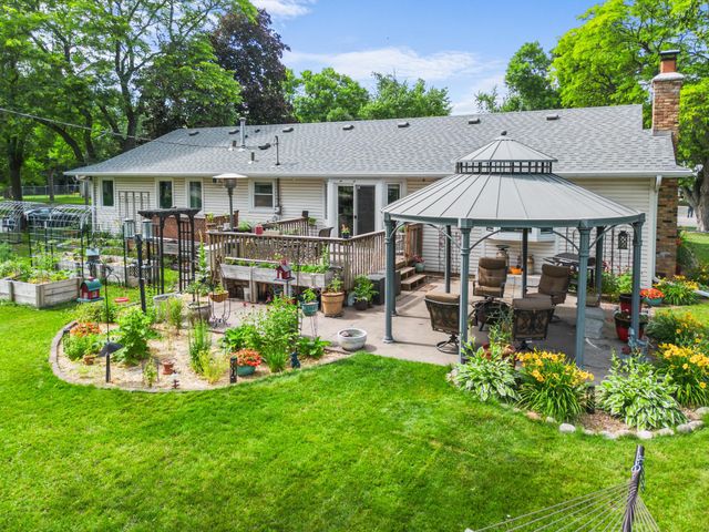 2988 108th Lane NW, Coon Rapids, MN 55433