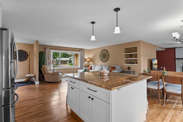2988 108th Lane NW, Coon Rapids, MN 55433