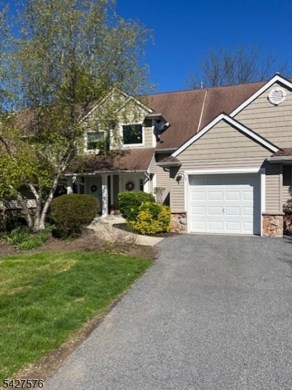 79 Bourne Ci 79, Hardyston Twp., NJ 07419