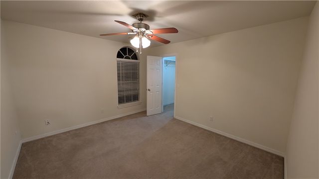 2783 N Boxwood Drive, Fayetteville, AR 72703