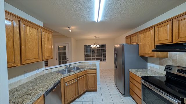 2783 N Boxwood Drive, Fayetteville, AR 72703