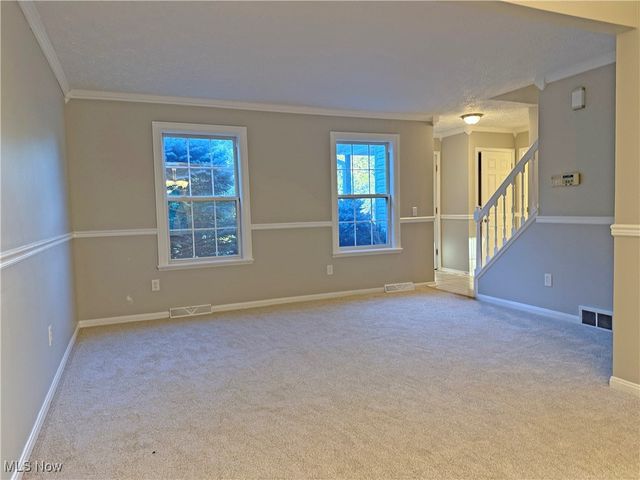 1050 Oak Street, Medina, OH 44256