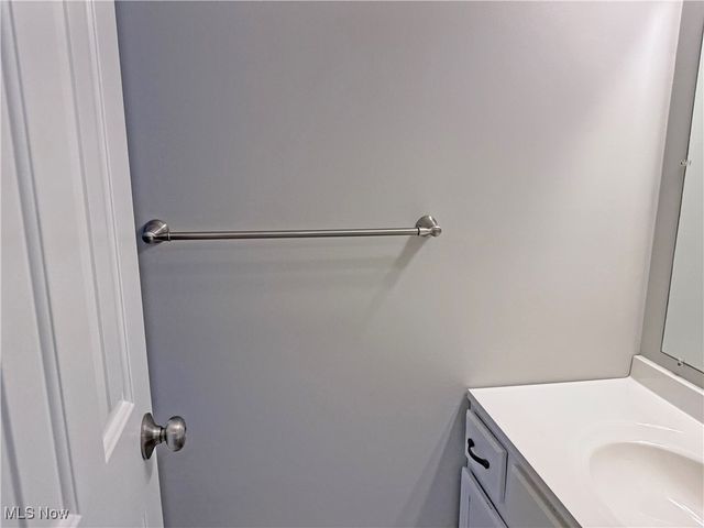 1050 Oak Street, Medina, OH 44256