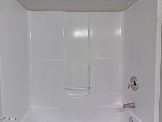 1050 Oak Street, Medina, OH 44256