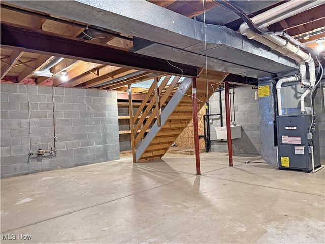 1050 Oak Street, Medina, OH 44256